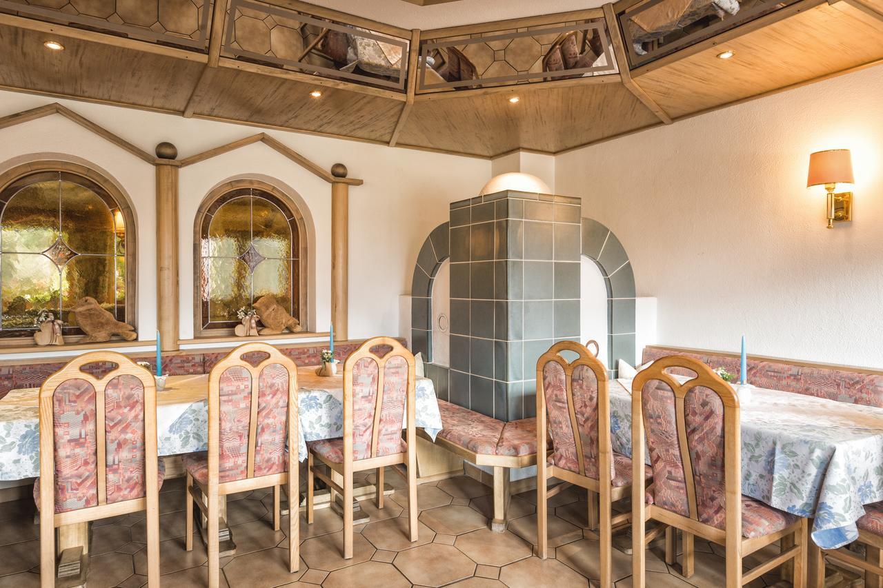 Hotel Garni Tirol Ladis Exterior foto